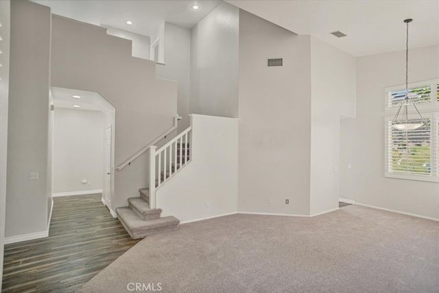 30415 Terracina, Castaic, CA 91384