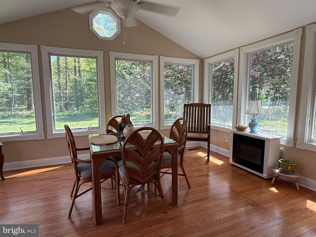 Image 11 of property listing at 22889 HOG CREEK RD, Preston, MD 21655