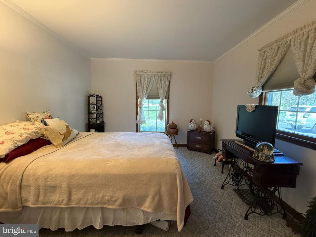 Image 16 of property listing at 22889 HOG CREEK RD, Preston, MD 21655