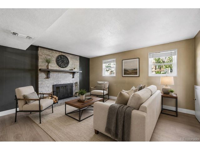 1808 Cedar St, Broomfield, CO 80020