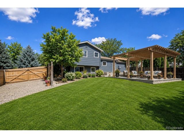 1808 Cedar St, Broomfield, CO 80020