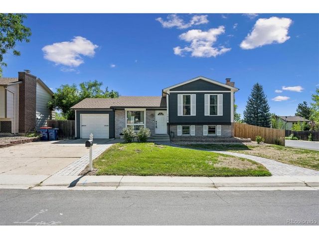 1808 Cedar St, Broomfield, CO 80020