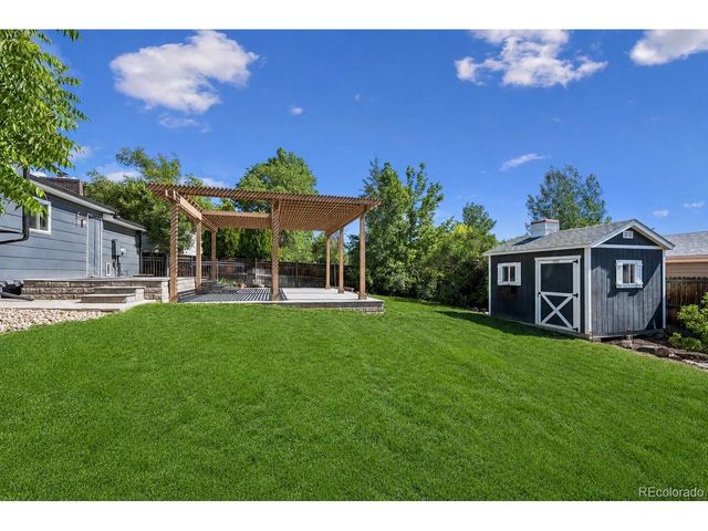 1808 Cedar St, Broomfield, CO 80020