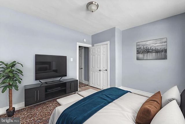 1629 S DOVER ST, Philadelphia, PA 19145