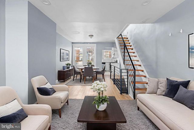 1629 S DOVER ST, Philadelphia, PA 19145