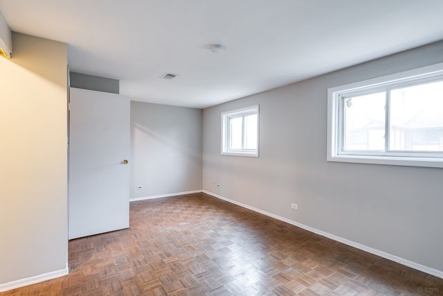 18W269 Kirkland Lane, Villa Park, IL 60181