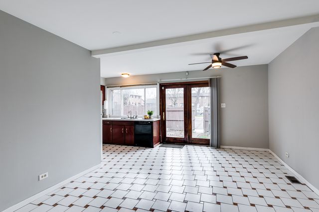 18W269 Kirkland Lane, Villa Park, IL 60181