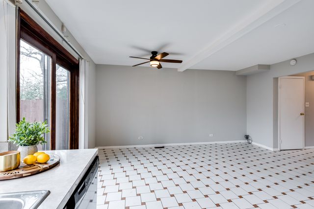 18W269 Kirkland Lane, Villa Park, IL 60181