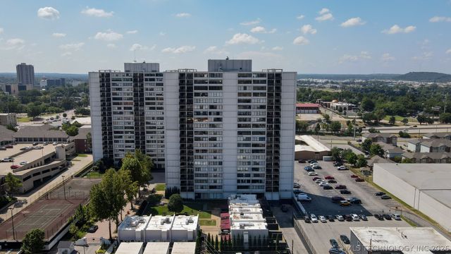 450 W 7th Street 1306, Tulsa, OK 74119