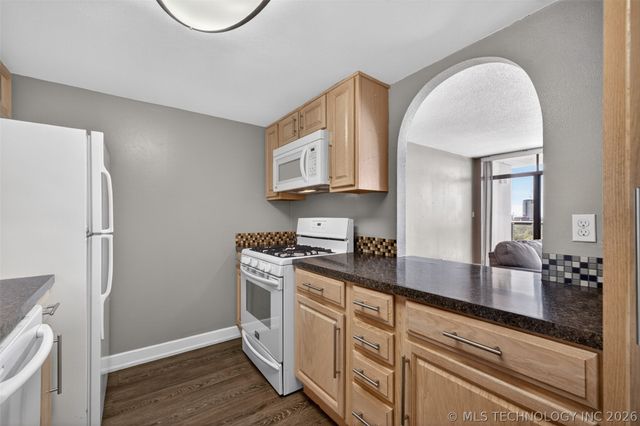 450 W 7th Street 1306, Tulsa, OK 74119
