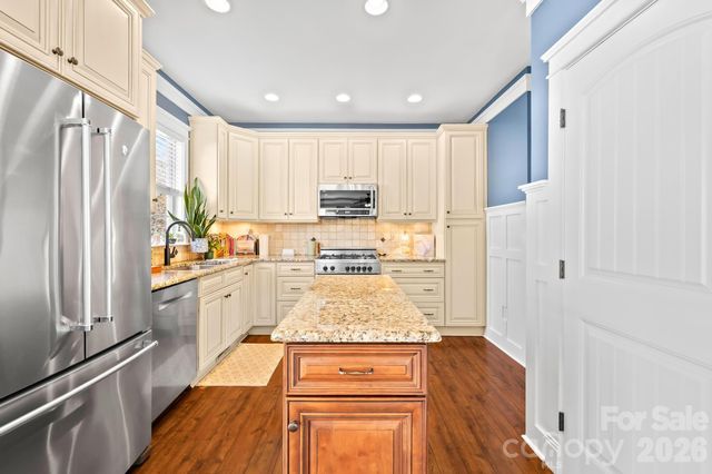 159 Water Oak Drive, Mooresville, NC 28117