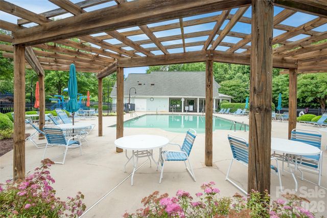 159 Water Oak Drive, Mooresville, NC 28117