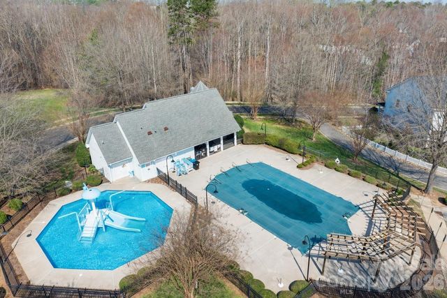 159 Water Oak Drive, Mooresville, NC 28117