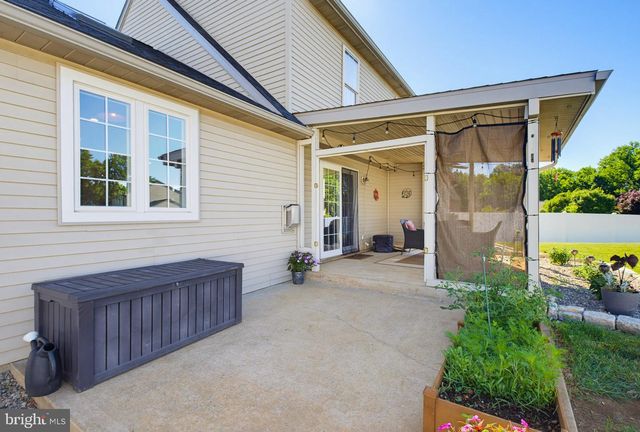 17 NATURES WAY, Quarryville, PA 17566
