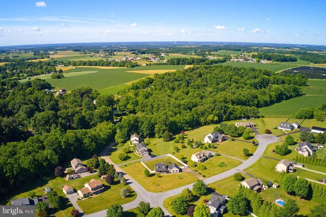17 NATURES WAY, Quarryville, PA 17566