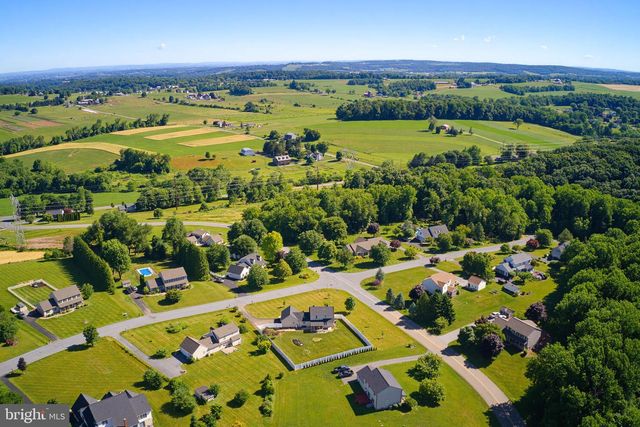 17 NATURES WAY, Quarryville, PA 17566