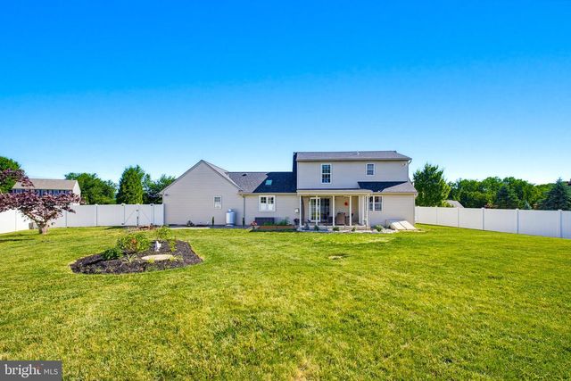 17 NATURES WAY, Quarryville, PA 17566