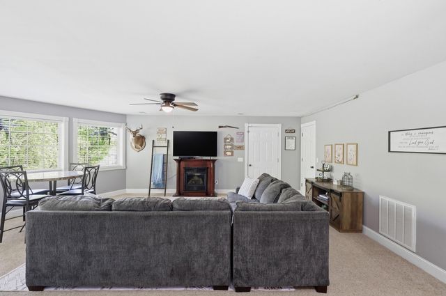 60 Crooked Hill Road, London, KY 40741