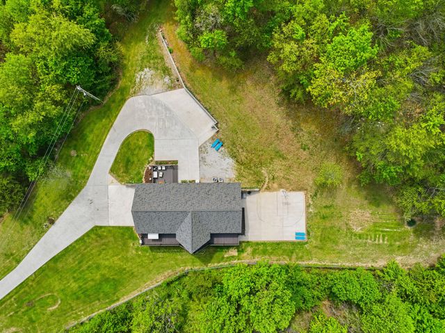 60 Crooked Hill Road, London, KY 40741