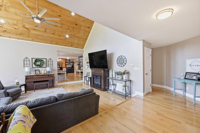 60 Crooked Hill Road, London, KY 40741