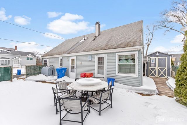 29 Park Avenue, Iselin, NJ 08830