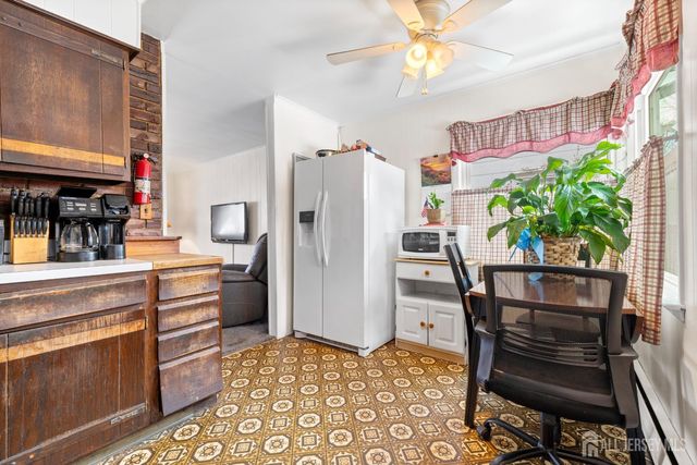 29 Park Avenue, Iselin, NJ 08830