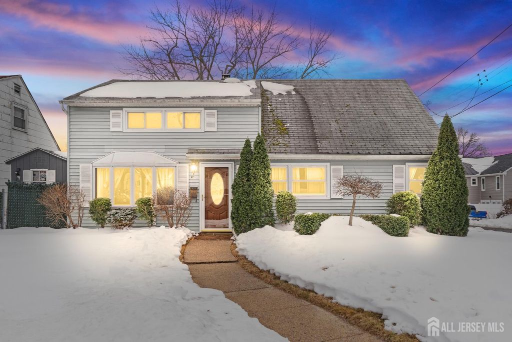 29 Park Avenue, Iselin, NJ 08830