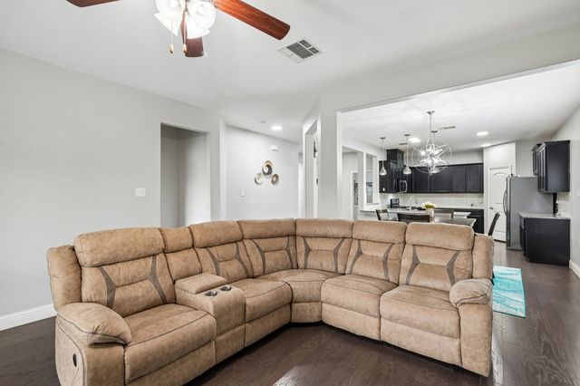 9920 Prairie Dog Lane, Mckinney, TX 75071