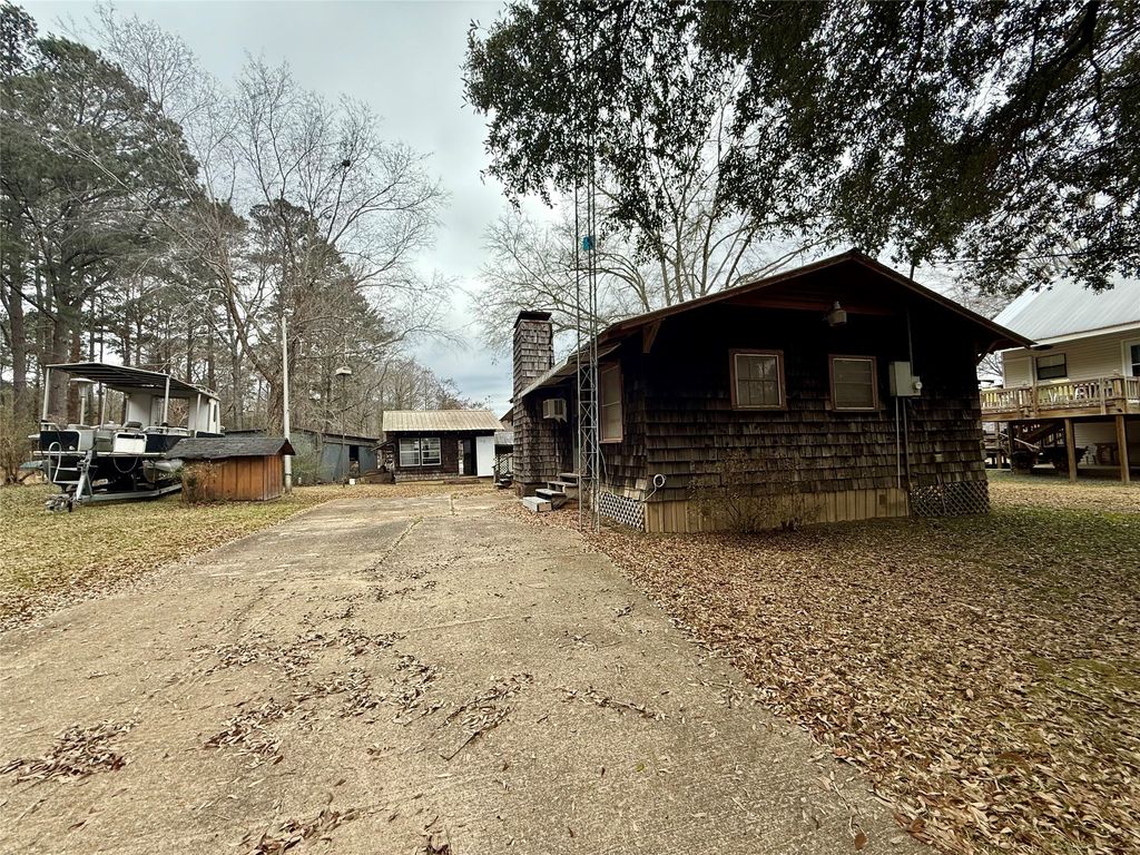 151 Sardis Landing Road, Farmerville, LA 71241