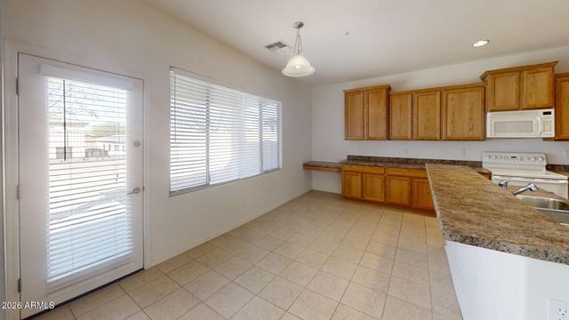 27372 N 90th Lane, Peoria, AZ 85383