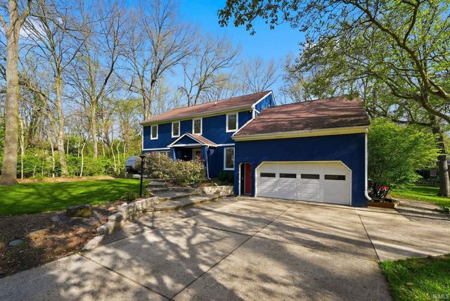 3710 Moss Hill Drive, West Lafayette, IN 47906