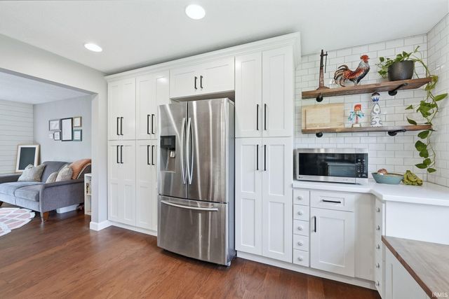 3710 Moss Hill Drive, West Lafayette, IN 47906