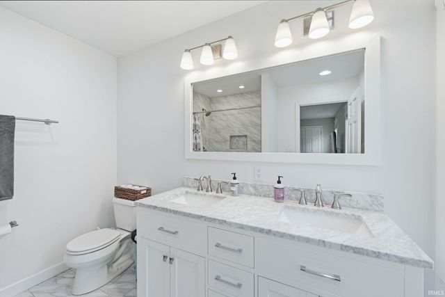3710 Moss Hill Drive, West Lafayette, IN 47906