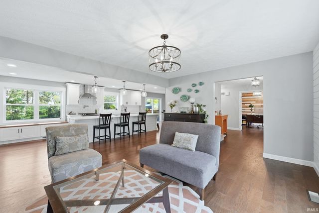 3710 Moss Hill Drive, West Lafayette, IN 47906