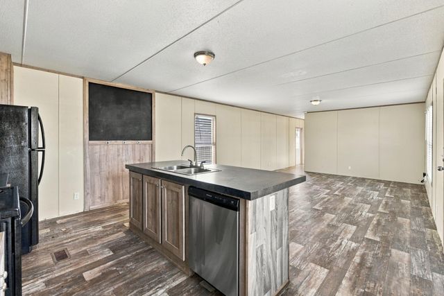 2245 Ben Boulevard, Conroe, TX 77306