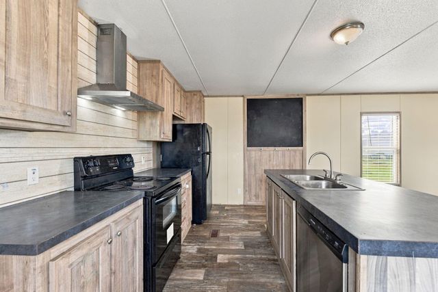 2245 Ben Boulevard, Conroe, TX 77306