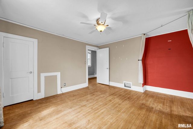 713 W MELBOURNE Avenue, Peoria, IL 61604