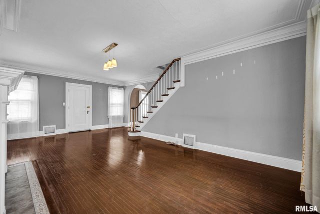 713 W MELBOURNE Avenue, Peoria, IL 61604