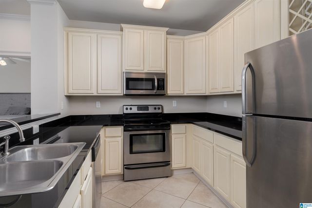 700 15th St Unit 1106, Tuscaloosa, AL 35401