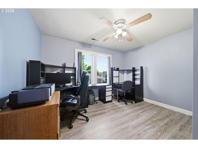 17504 Ne 30TH St, Vancouver, WA 98682