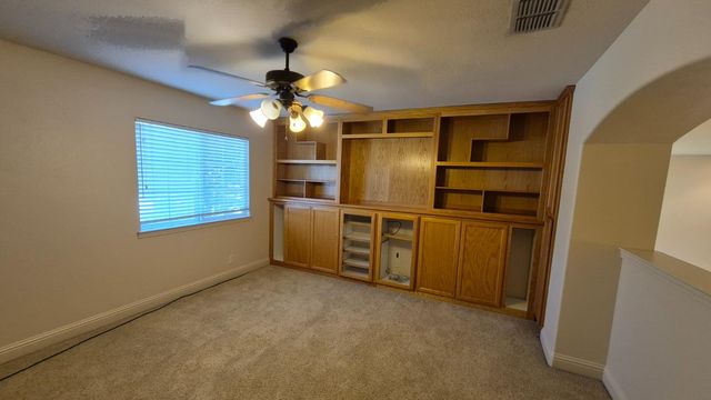 2604 Javan Ln, Carmichael, CA 95608