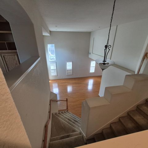 2604 Javan Ln, Carmichael, CA 95608