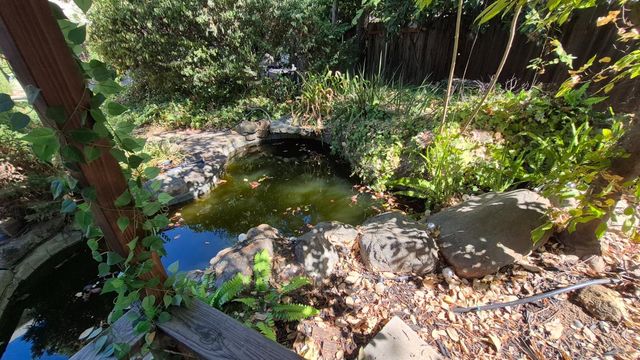2604 Javan Ln, Carmichael, CA 95608