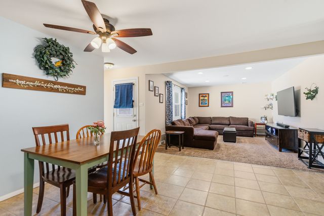 17005 Ridgeland Avenue, Tinley Park, IL 60477