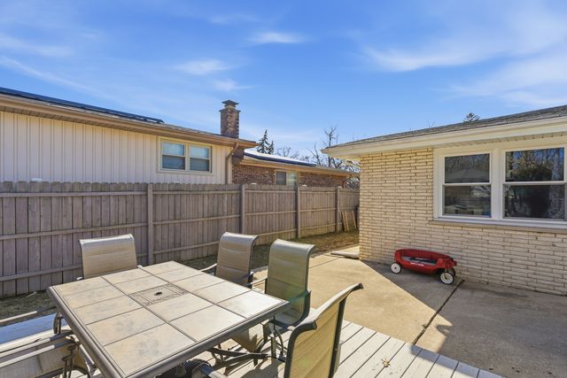 17005 Ridgeland Avenue, Tinley Park, IL 60477