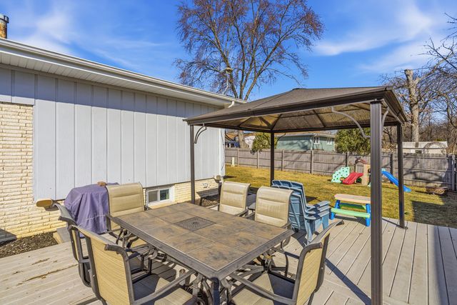 17005 Ridgeland Avenue, Tinley Park, IL 60477