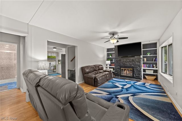 27840 Lincoln Road, Bay Village, OH 44140