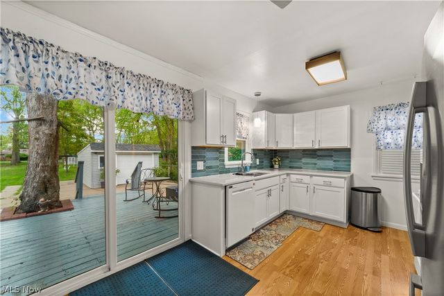 27840 Lincoln Road, Bay Village, OH 44140