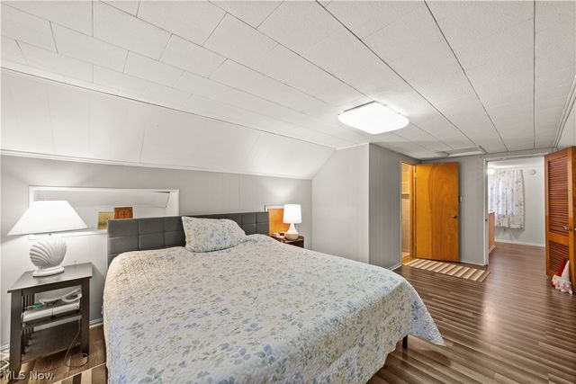 27840 Lincoln Road, Bay Village, OH 44140
