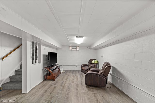 27840 Lincoln Road, Bay Village, OH 44140